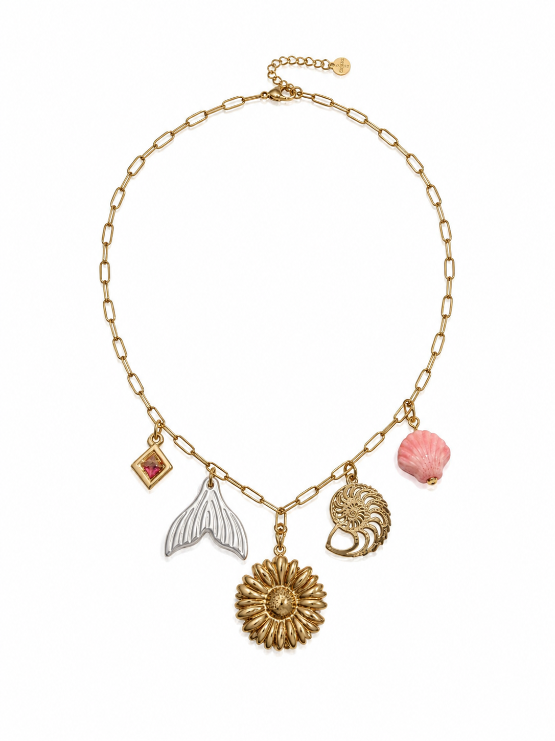 SERENE CHARM NECKLACE